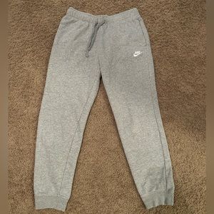 Nike Sportswear Fleece Sweatpants Size M Dark Grey Heather/White